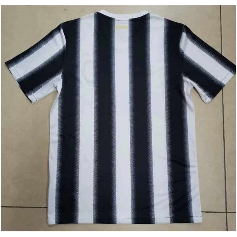 Juventus Retro Home Jersey Mens 2011/12