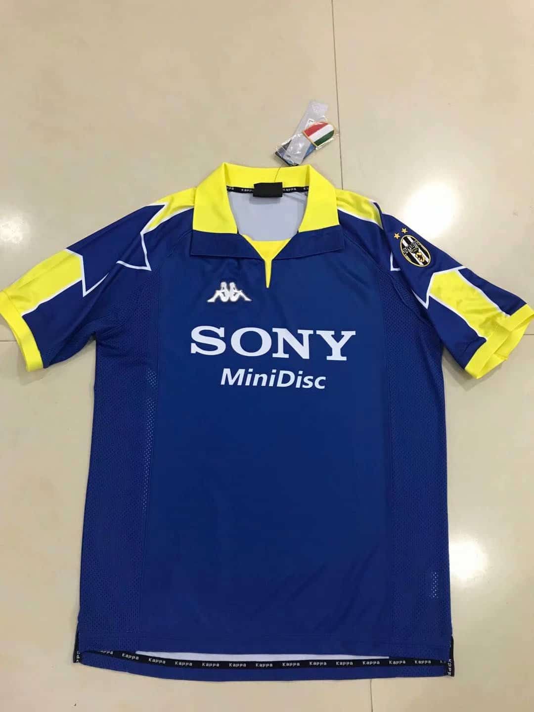 Juventus Retro Away Jersey Mens 1997/98