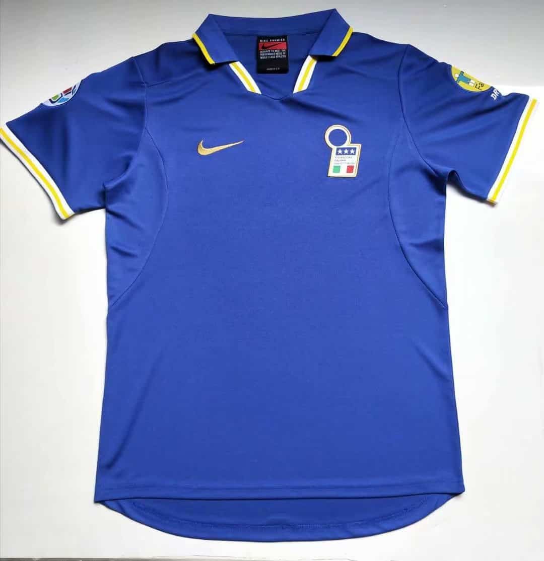 Mens Italy Retro Home Jersey 1996