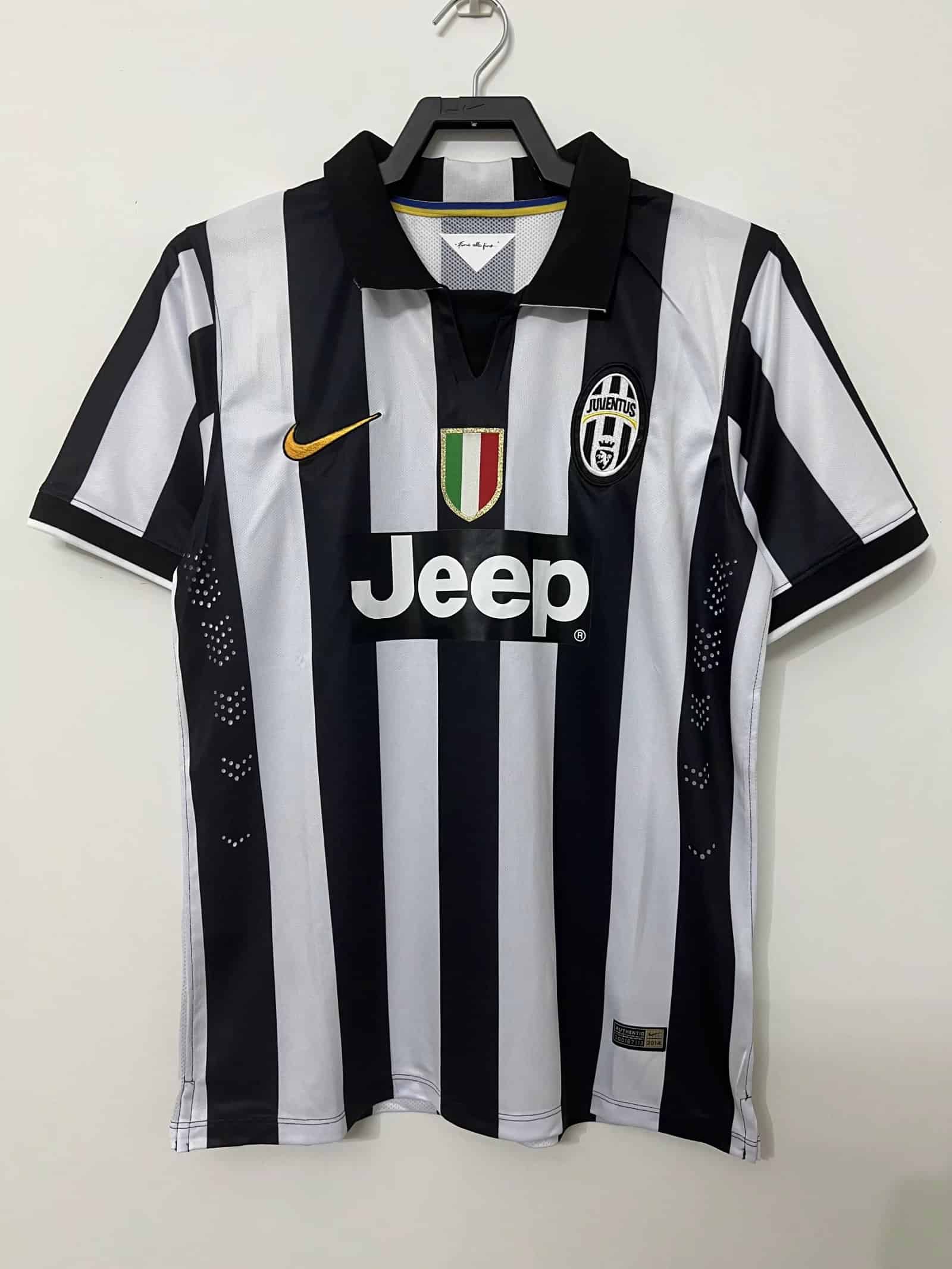 Mens Juventus Retro Home Jersey 2014/15