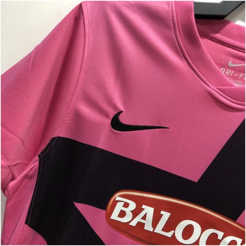Juventus Retro Away Jersey Mens 2011/12