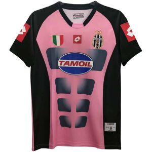 Mens Juventus Retro Goalkeeper Jersey 2002/03