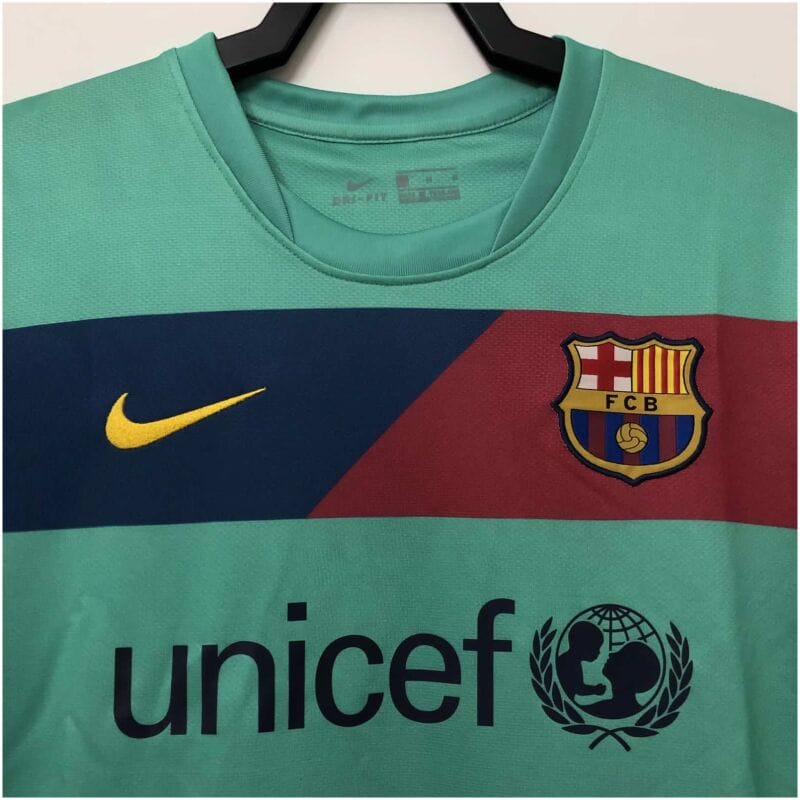Mens Barcelona Retro Away Jersey 2010/11