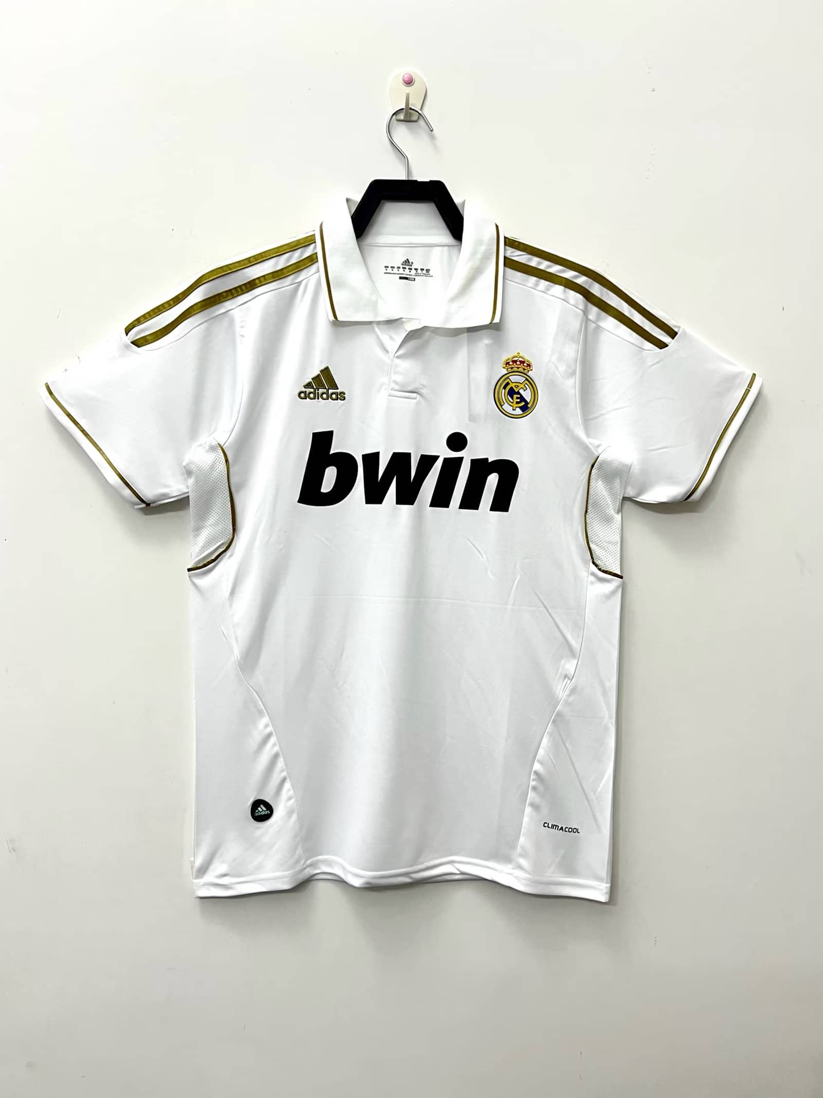 Herren Real Madrid Retro Heim Trikot 2011/12