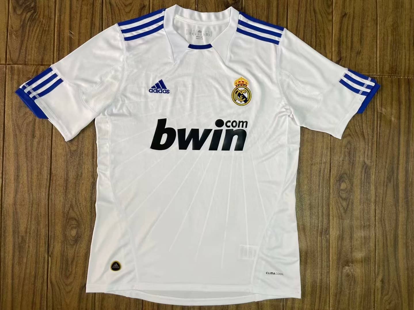 Herren Real Madrid Retro Heim Trikot 2010/11