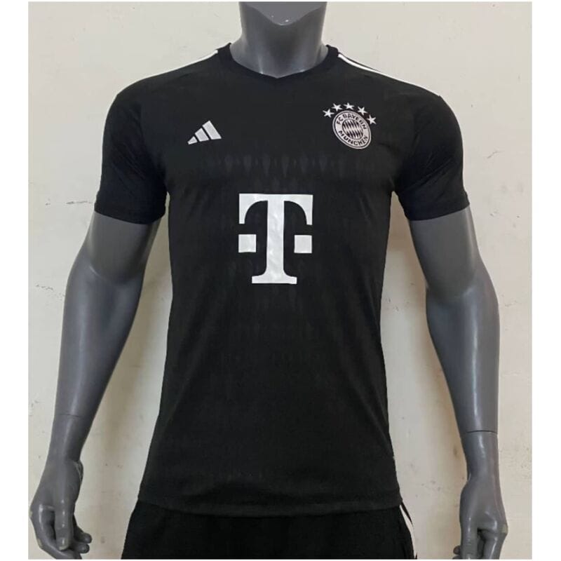 Mens Bayern Munich Goalkeeper Black Jersey 2023/24