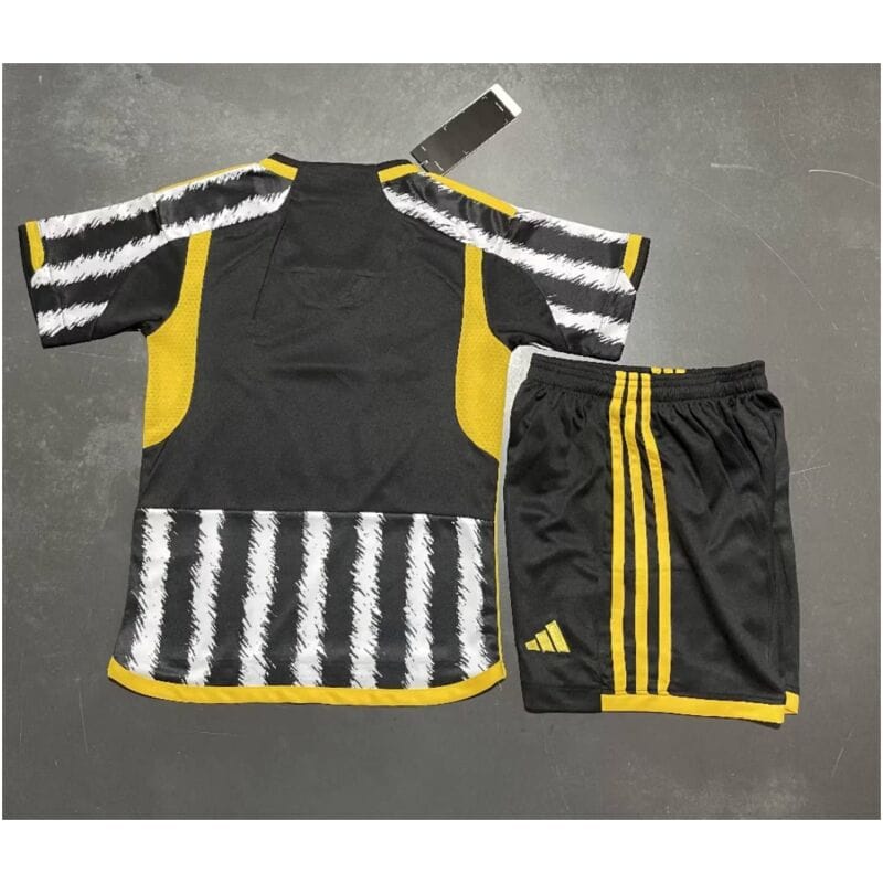 Kids Juventus Home Jersey 2023/24