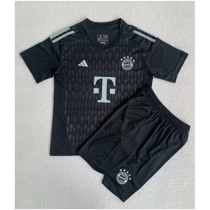 Kids Bayern Munich Goalkeeper Black Jersey 2023/24