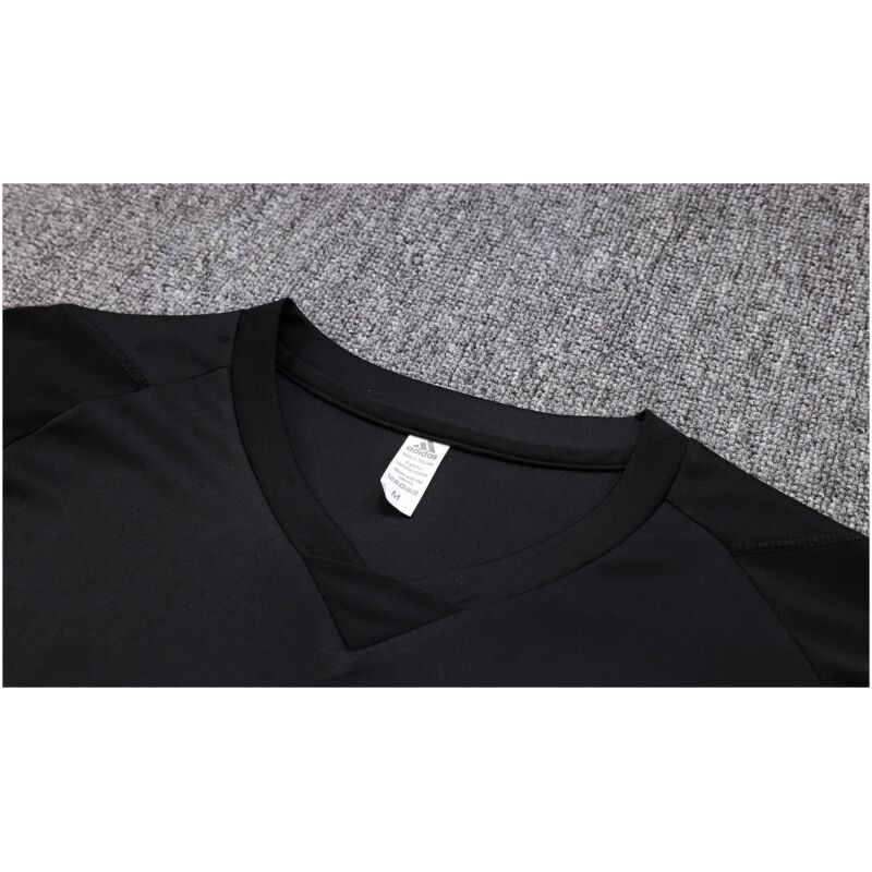 Mens Juventus Short Training Jersey Black 2023/24