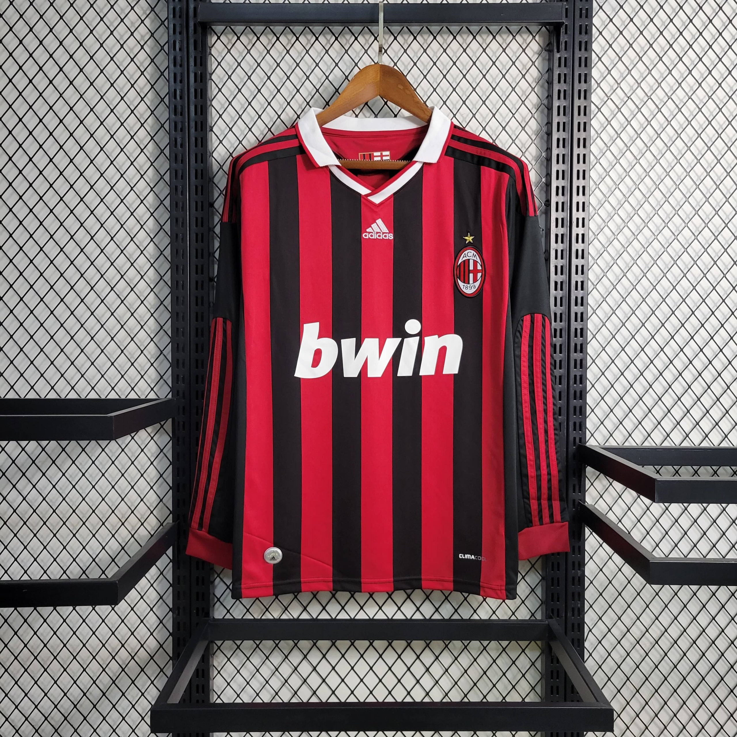 Retro Long Sleeve AC Milan Home soccer jersey 2009/10