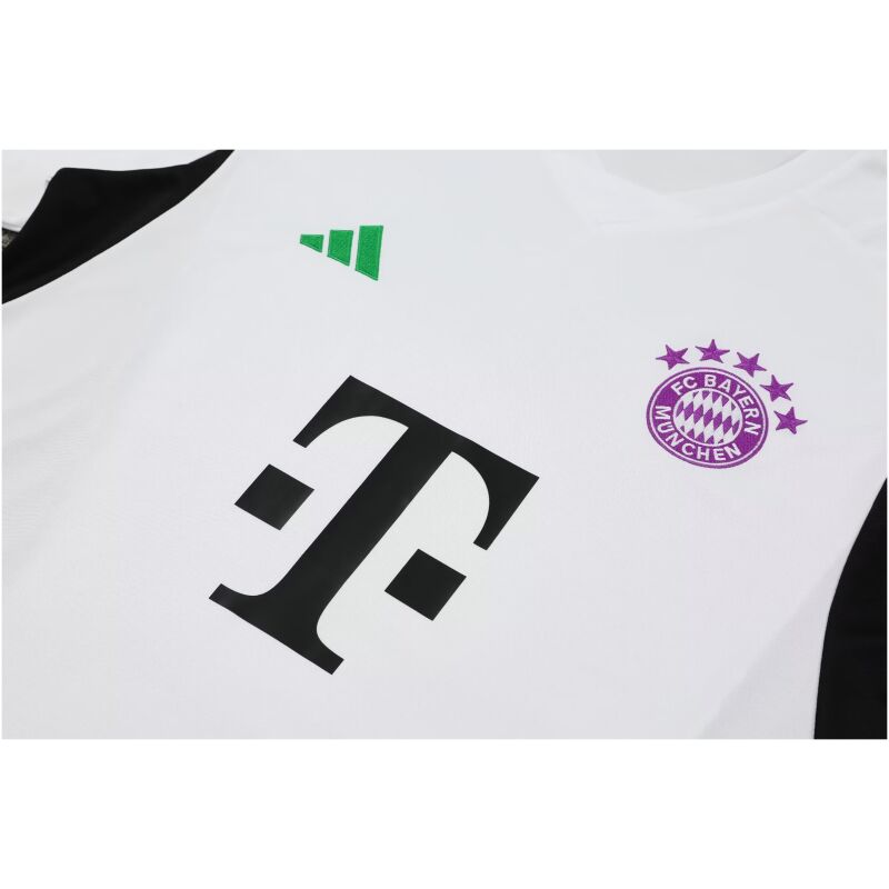 Mens Bayern Munich Short Training Suit White 2023/24