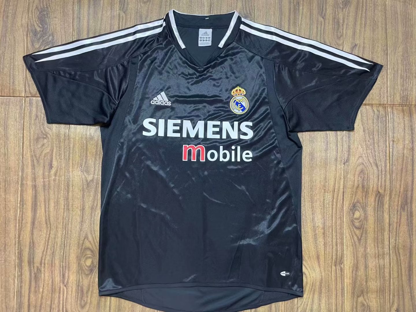 Herren Real Madrid Retro Drittes Trikot 2014/05
