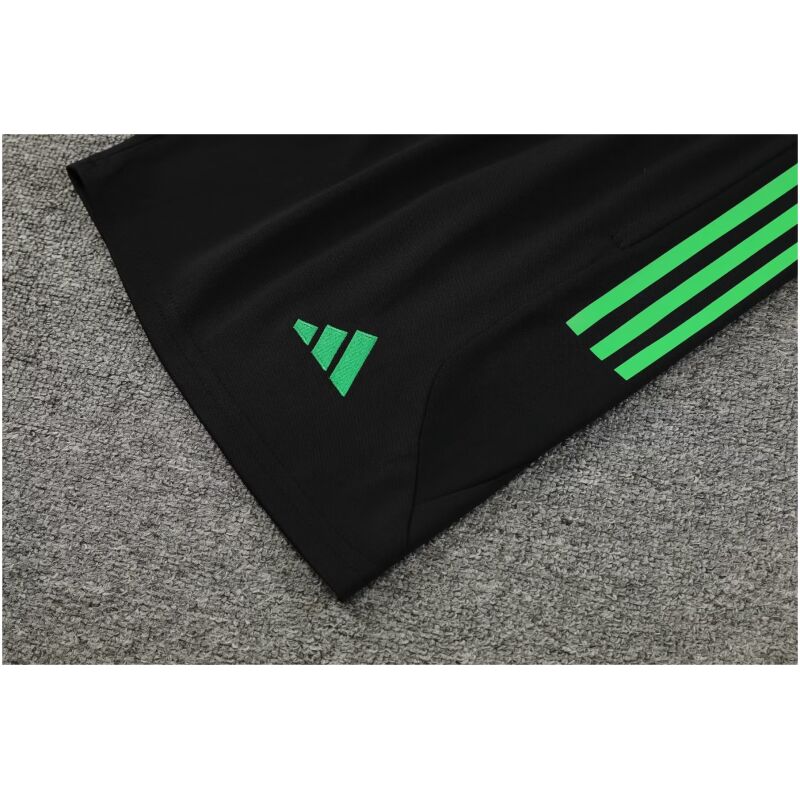 Mens Bayern Munich Short Training Suit White 2023/24