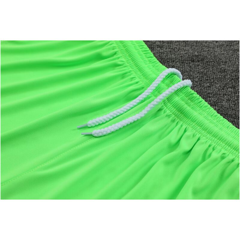Mens Bayern Munich Goalkeeper Green Suit 2023/24