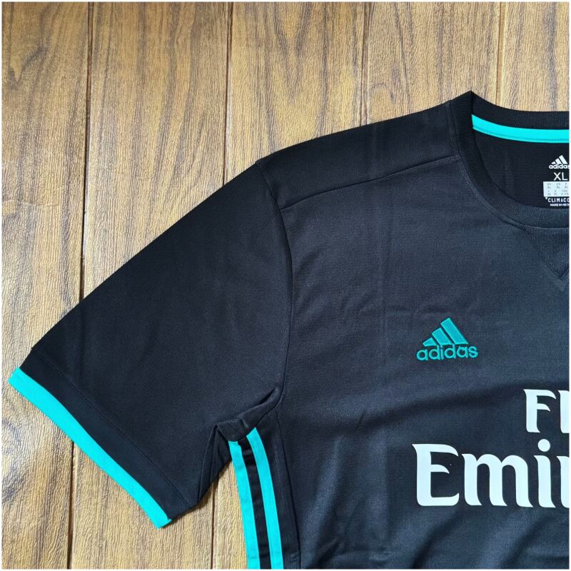 Mens Real Madrid Retro Away Jersey 2017/18