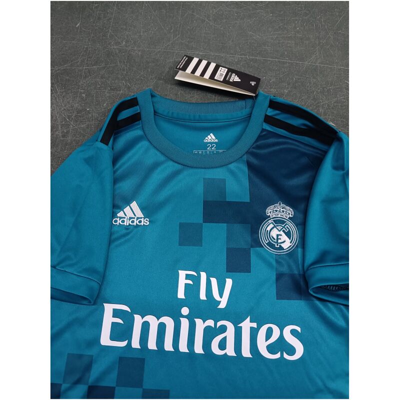 Kids Retro Real Madrid Away Jersey 2017/18