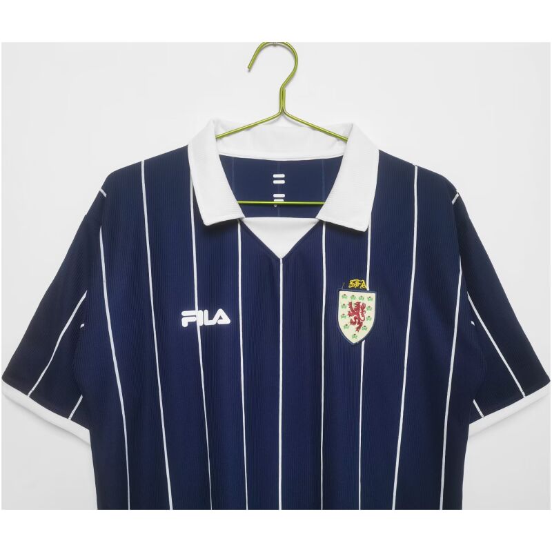 Mens Scotland Retro Home Jersey 2002/03