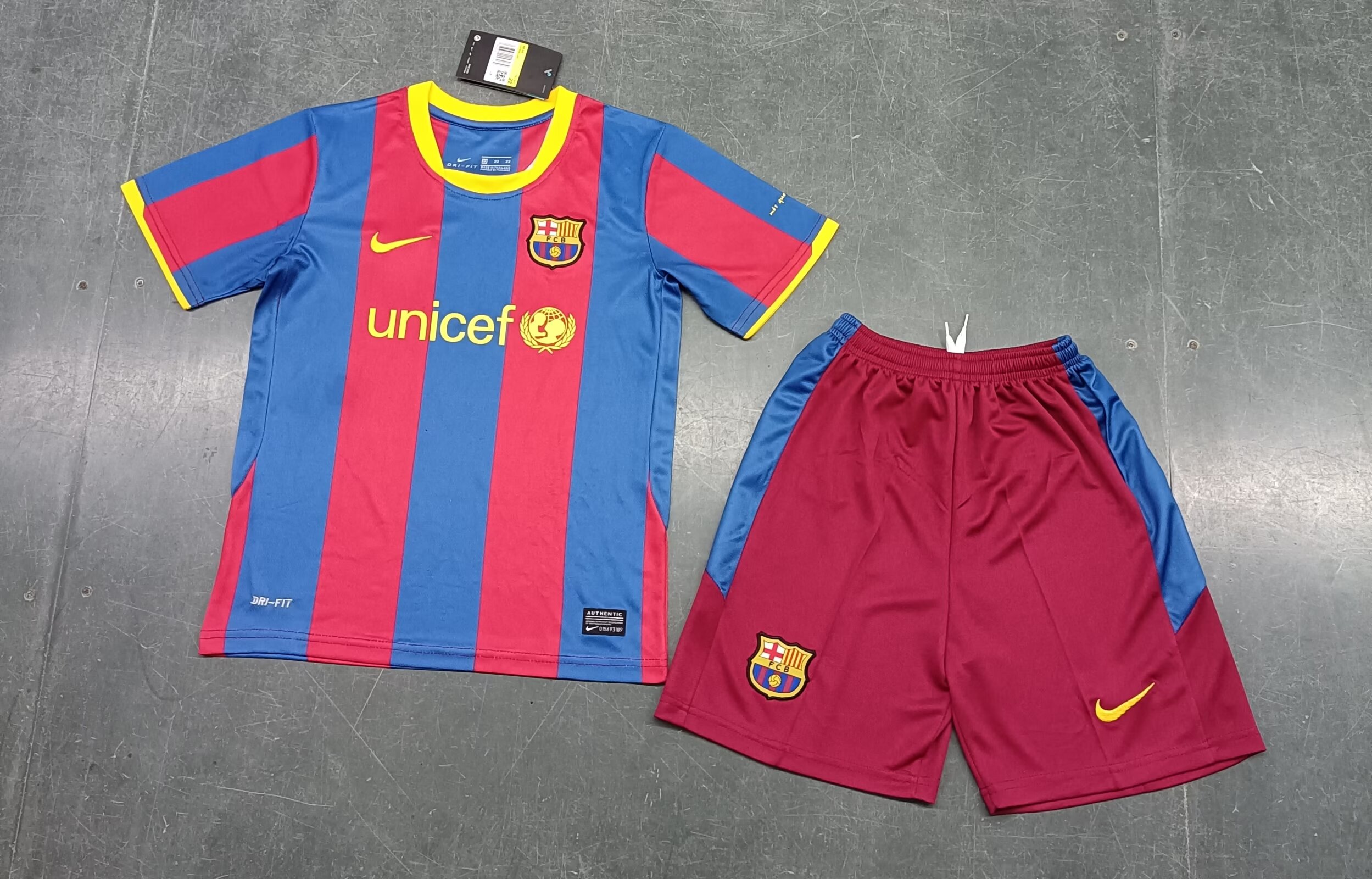 Kids Retro Barcelona Home Jersey 2010/11
