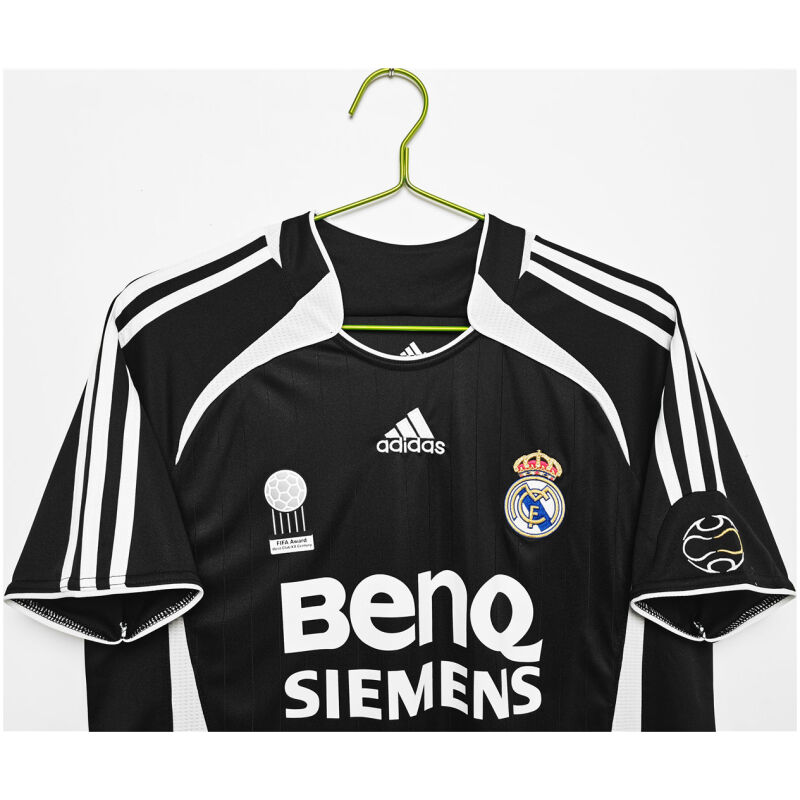 Mens Real Madrid Retro Third Jersey 2006/07
