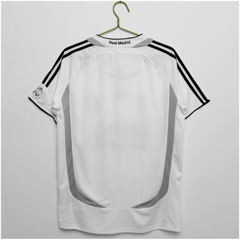 Herren Real Madrid Retro Heim Trikot 2006/07