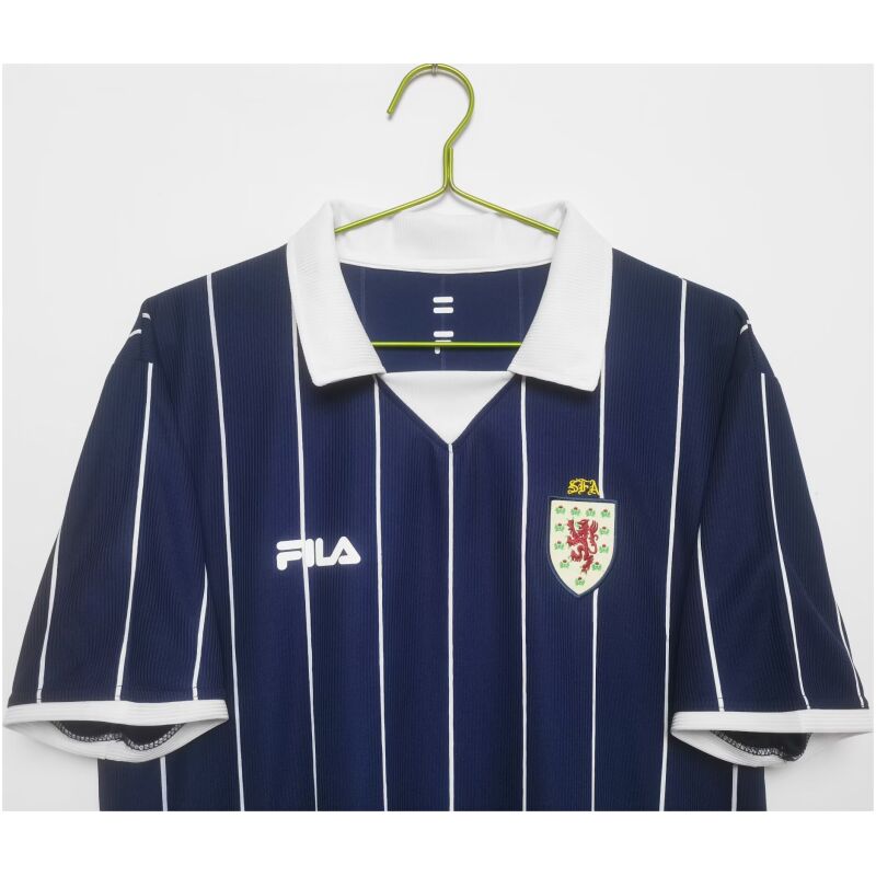 Mens Scotland Retro Home Jersey 2002/03