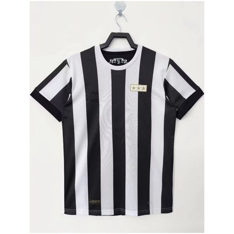 Mens Juventus Retro 120th Anniversary Jersey