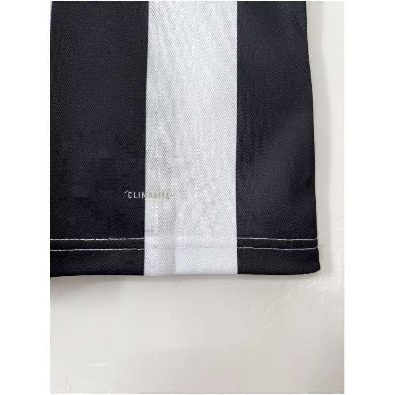Mens Juventus Retro 120th Anniversary Jersey