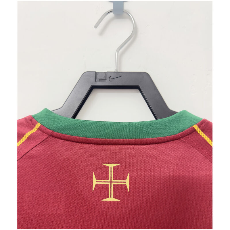Mens Portugal Retro Home Jersey 2006