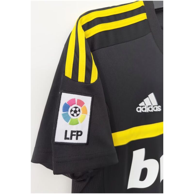 Herren Real Madrid Retro Torwart Schwarz Trikot 2011/12