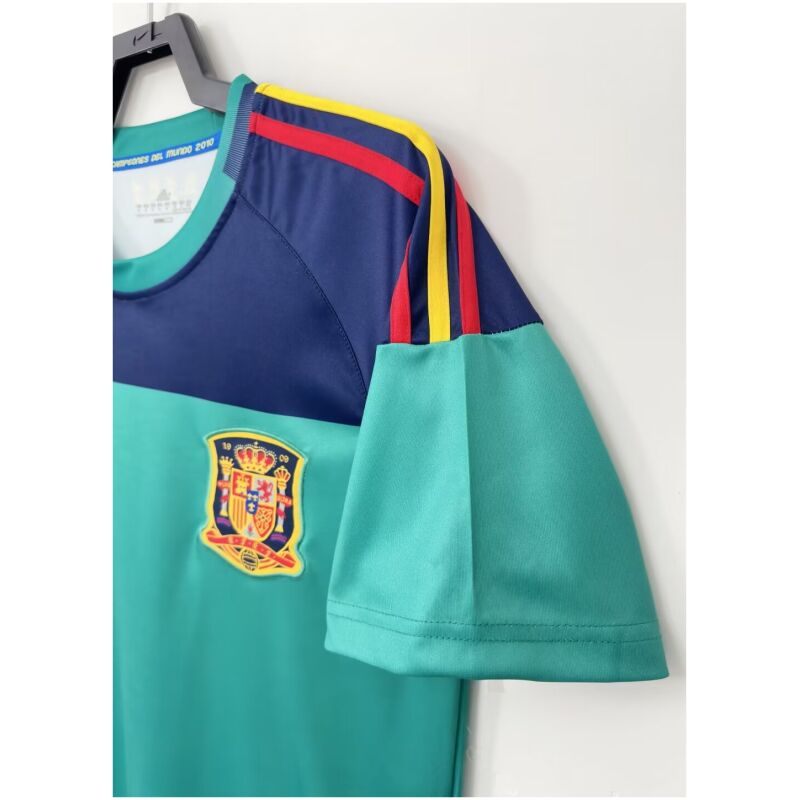 Mens Spain Retro Goalkeeper Green Jersey 2010