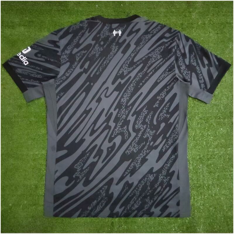 Mens Liverpool Goalkeeper Black Jersey 2024/25