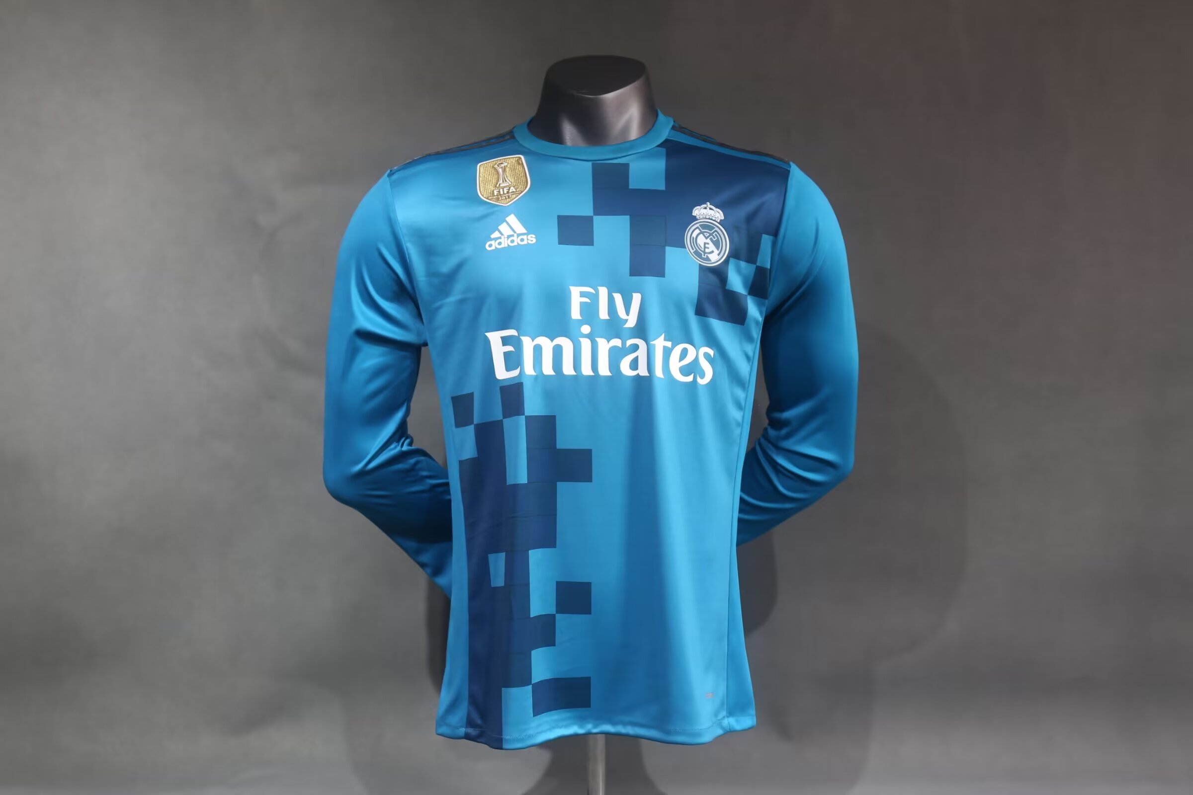 Mens Real Madrid Retro Away Authentic Long Sleeve Jersey 2017/18 – Match
