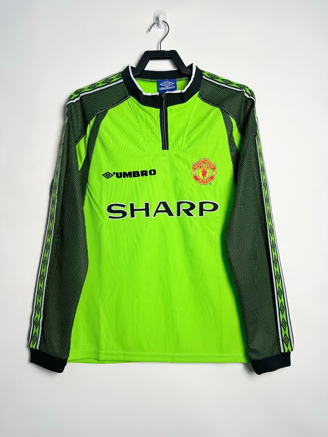 Mens Manchester United Retro Goalkeeper Green Jersey Long Sleeve 1998/99