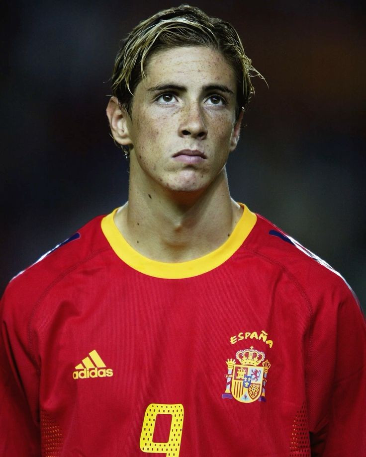 Mens Spain Retro Home Jersey 2002