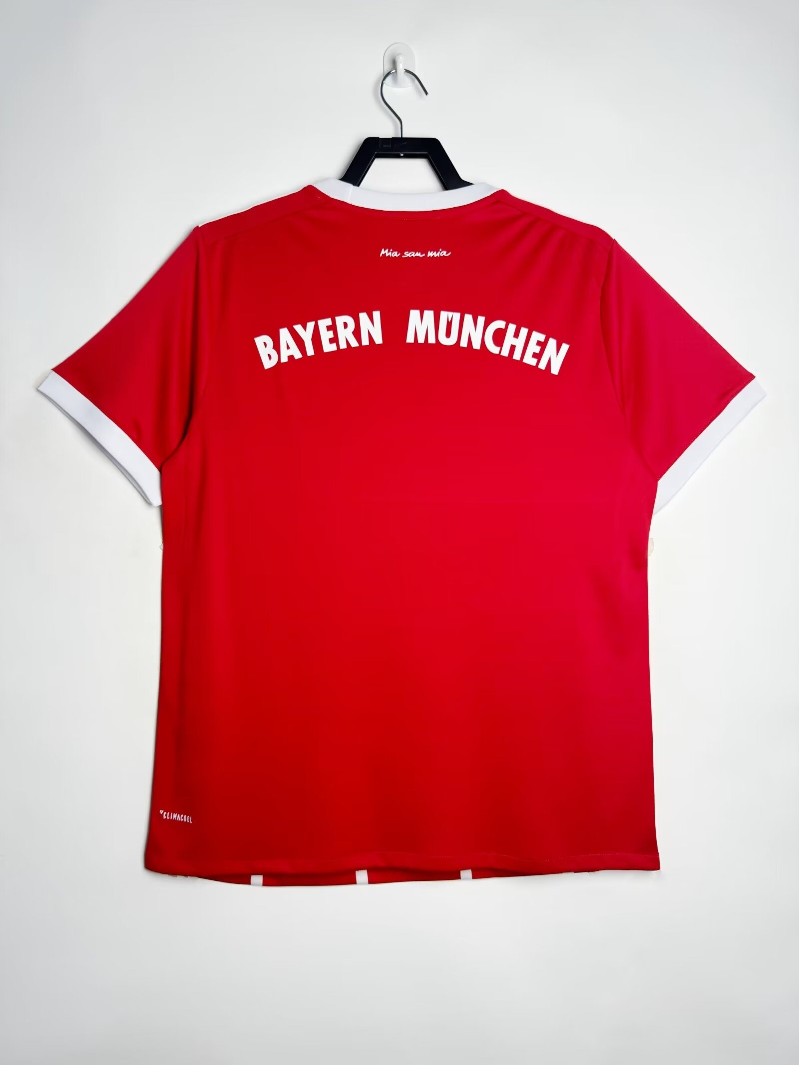 Mens Bayern Munich Retro Home Jersey 2017/18