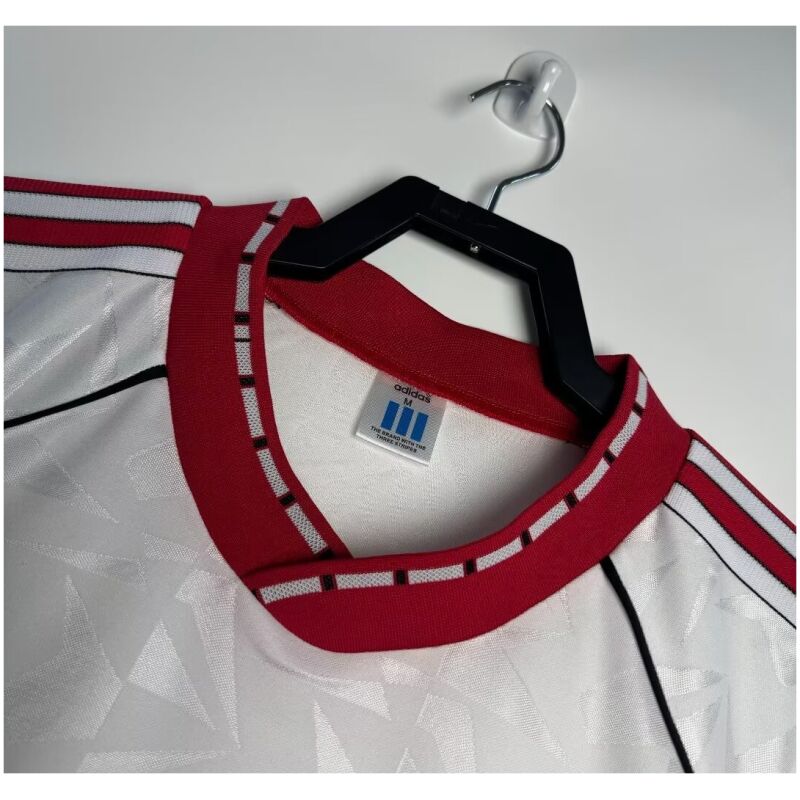Mens Manchester United Retro Special Edition Jersey 1990/91