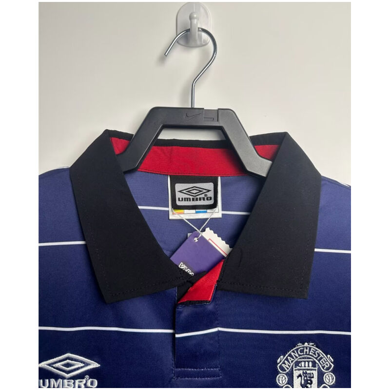 Mens Manchester United Retro Away Jersey 1999/2000