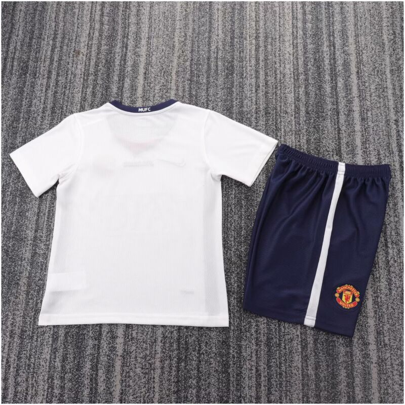 Kids Retro Manchester United Away Jersey 2008/09