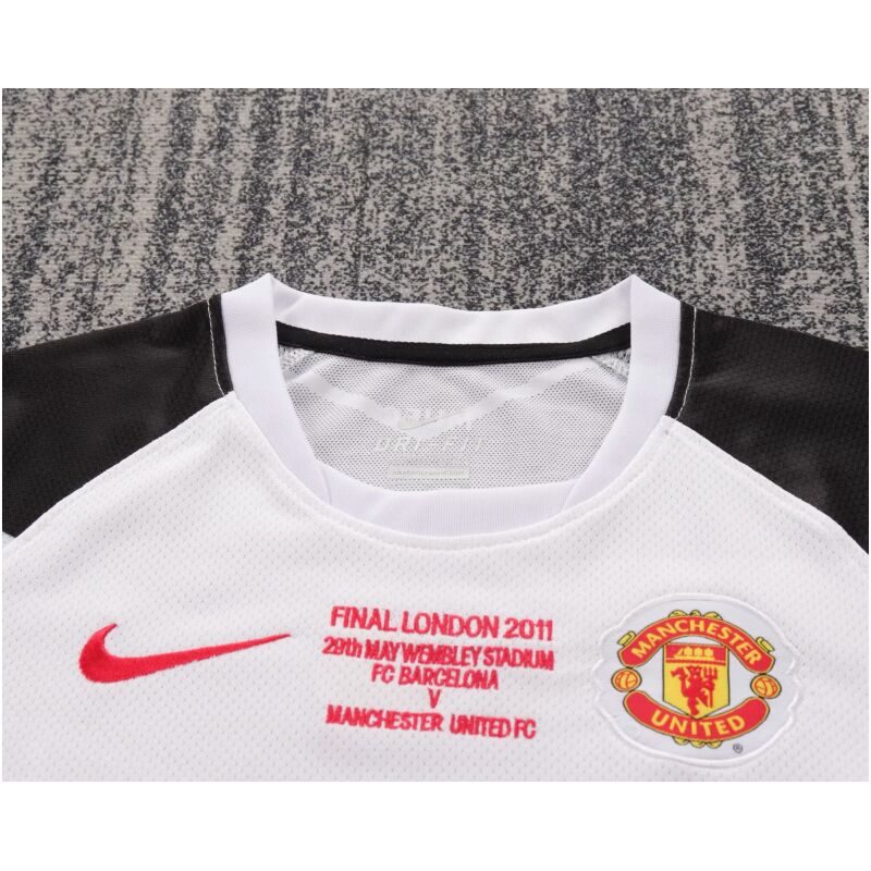 Kids Retro Manchester United Away Jersey 2011/12
