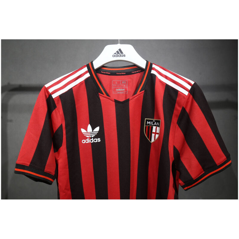 Mens AC Milan Classic Edition Authentic Jersey 2024/25 – Match