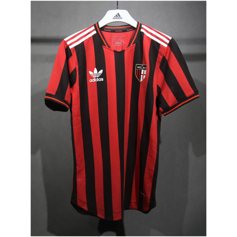 Mens AC Milan Classic Edition Authentic Jersey 2024/25 – Match