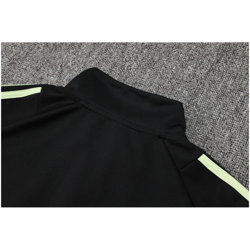 Mens Manchester United Jacket + Pants Training Suit Green – Black 2024/25