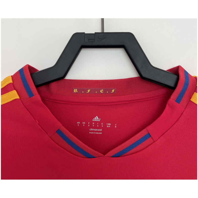 Mens Spain Retro Home Jersey 2010