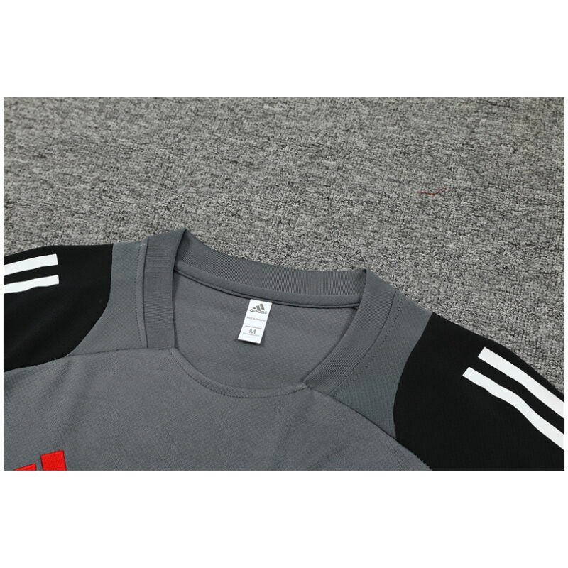 Mens Manchester United Short Training Suit Grey 2024/25