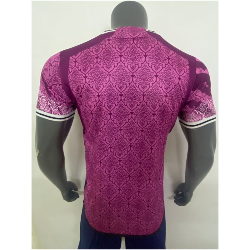 Herren Real Madrid Sonderausgabe Fuchsia Trikot 2024/25