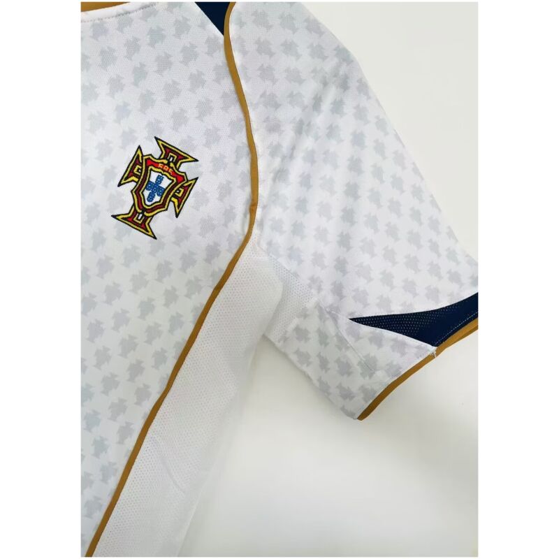 Mens Portugal Retro Away Jersey 2004
