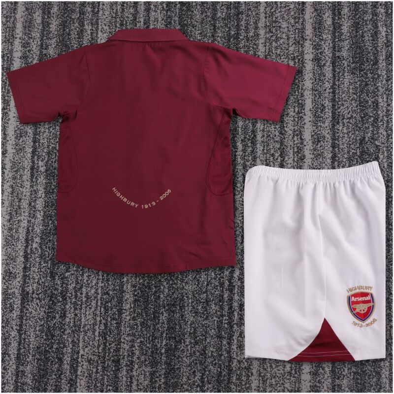 Kids Retro Arsenal Home Jersey 2005/06