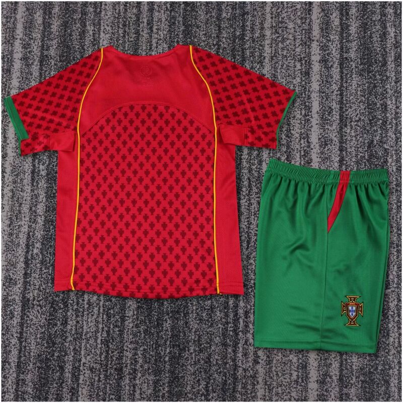 Kids Retro Portugal Home Jersey 2004