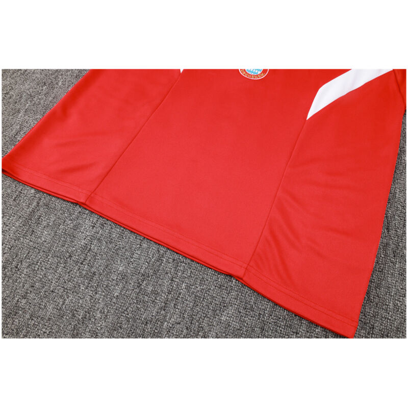 Mens Bayern Munich Training Suit Red 2024/25