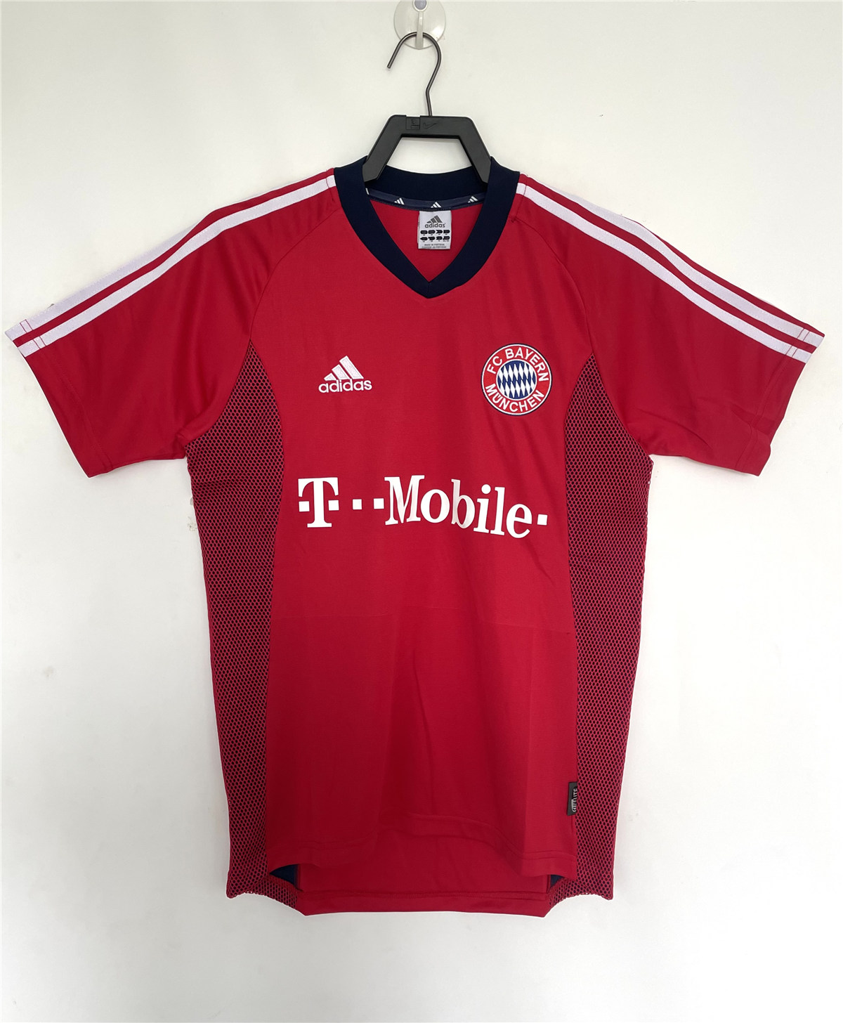 Mens Bayern Munich Retro Home Jersey 2002/03